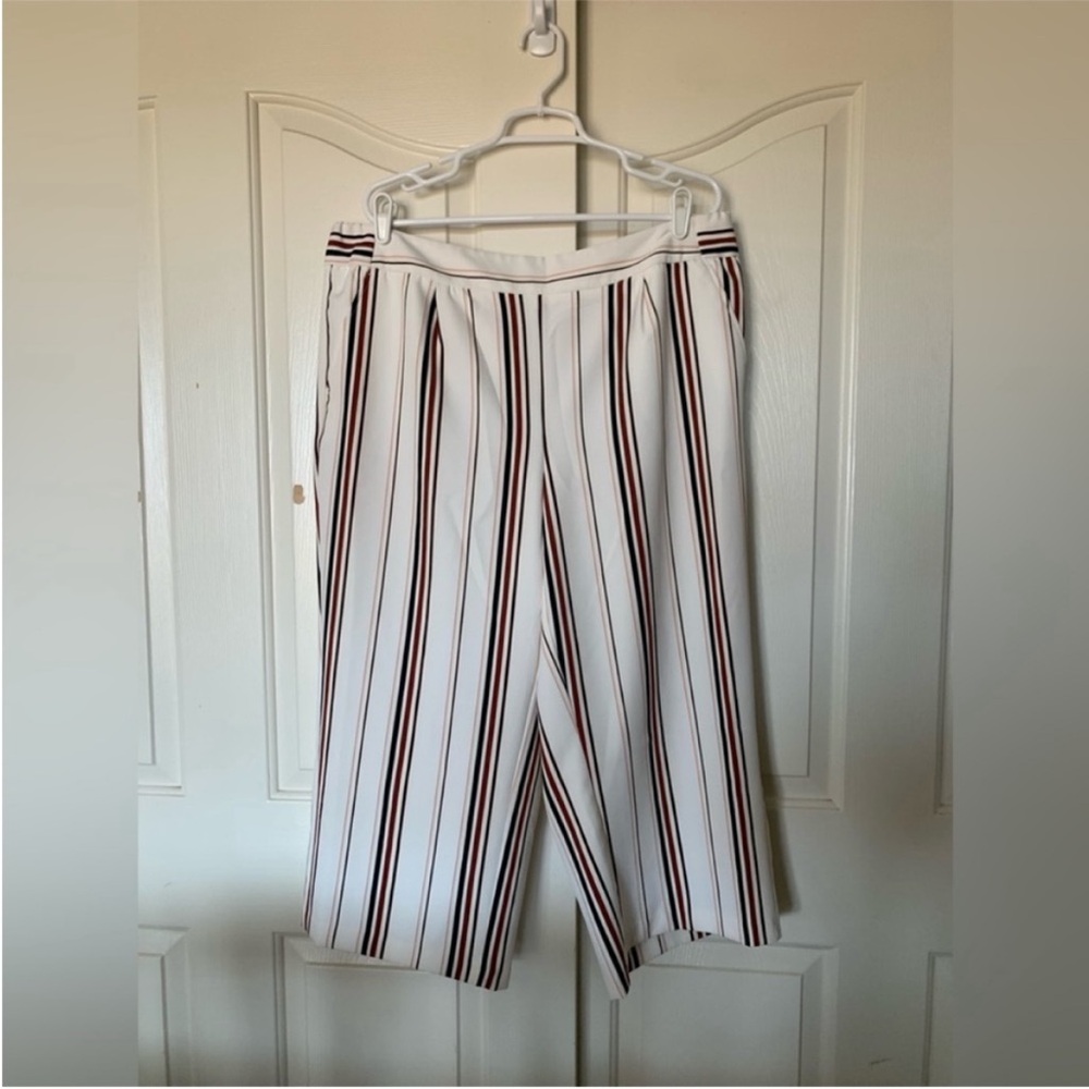 Apt. 9 Women's Stripes Wide Leg Palazzo Pants Pull on
Pockets Plus Size XXL 20